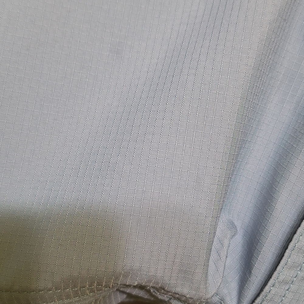 Duluth Trading Co Light Blue Men's Shirt - Picture 10 of 10